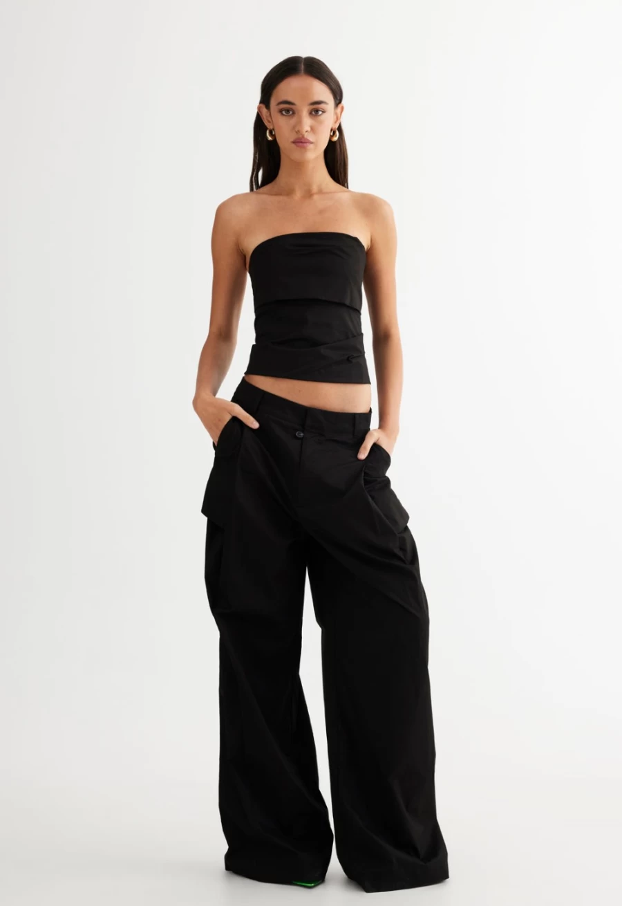 Lioness Women's Smokeshow Pant in Onyx - High-Waisted Sleek Leggings