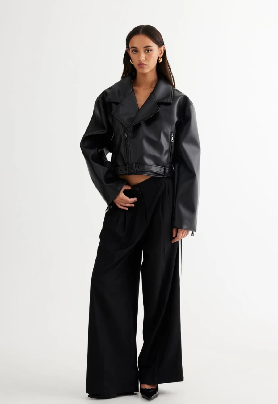 Lioness Women's Black Staten Island Jacket - Stylish Outerwear for Cool Weather