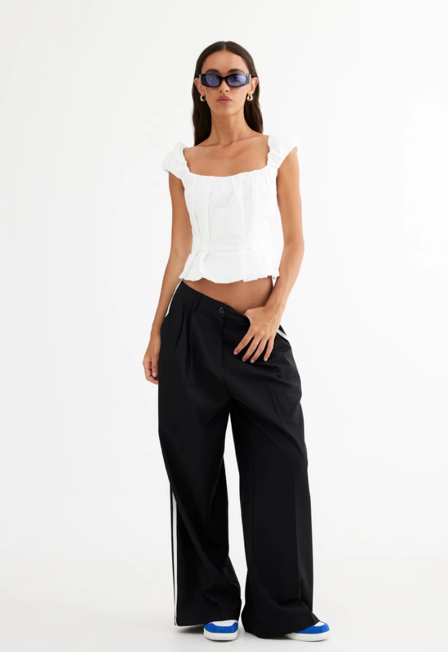 Lioness Women's Off Duty Pant in Onyx - Stylish Casual Trousers